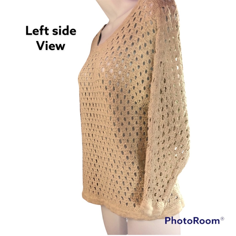 Cabi women light gray knit crochet top, long sleeve, see thru, round neck Sz S - Picture 5 of 10
